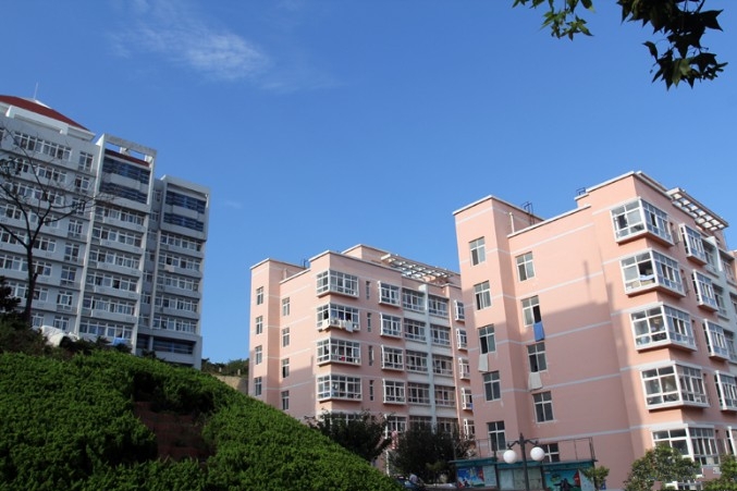 青岛科技大学高招智能咨询服务系统校园风采