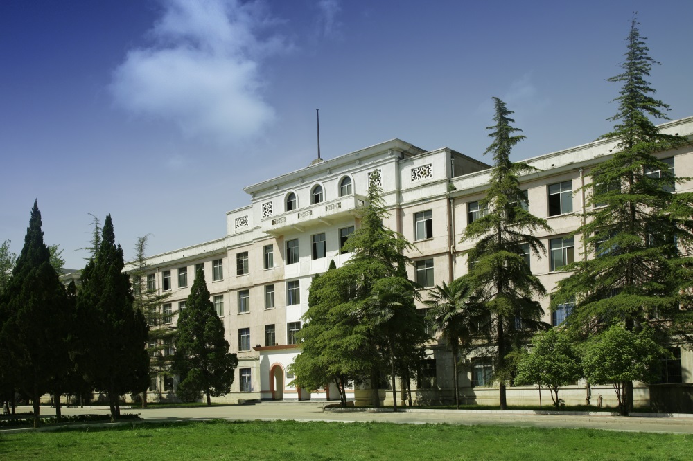 首钢工学院新疆校区图片